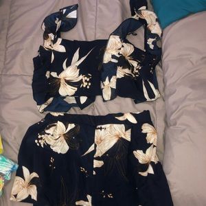 Two piece tropical set